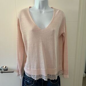 Light Pink V-Neck Linen Blend Sweater with Lace Trim